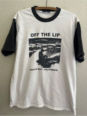 Brandy Melville Short Sleeve Surf Tee